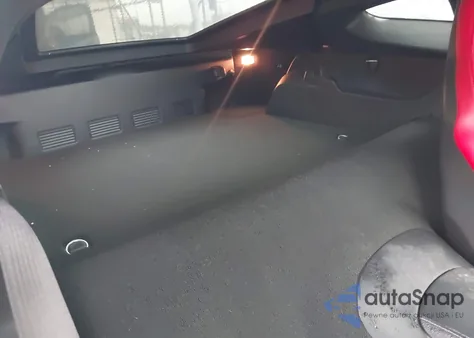 2017 Chevrolet Corvette Stingray z USA, uszkodzony, nr VIN 1G1YB2D75H5124482